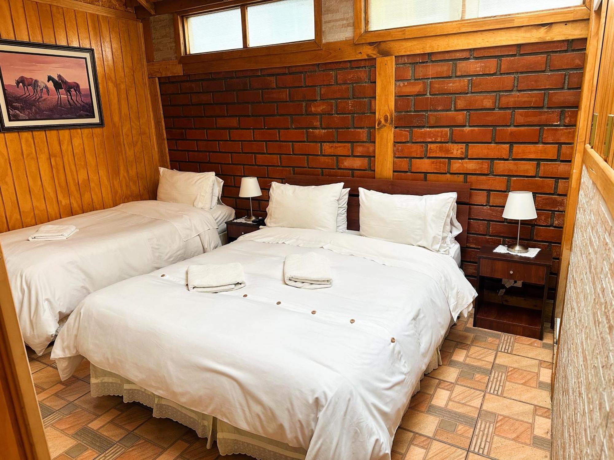 Hostal Hielo Sur Punta Arenas Exterior photo