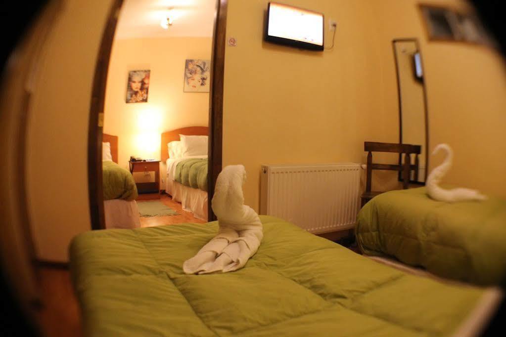 Hostal Hielo Sur Punta Arenas Exterior photo
